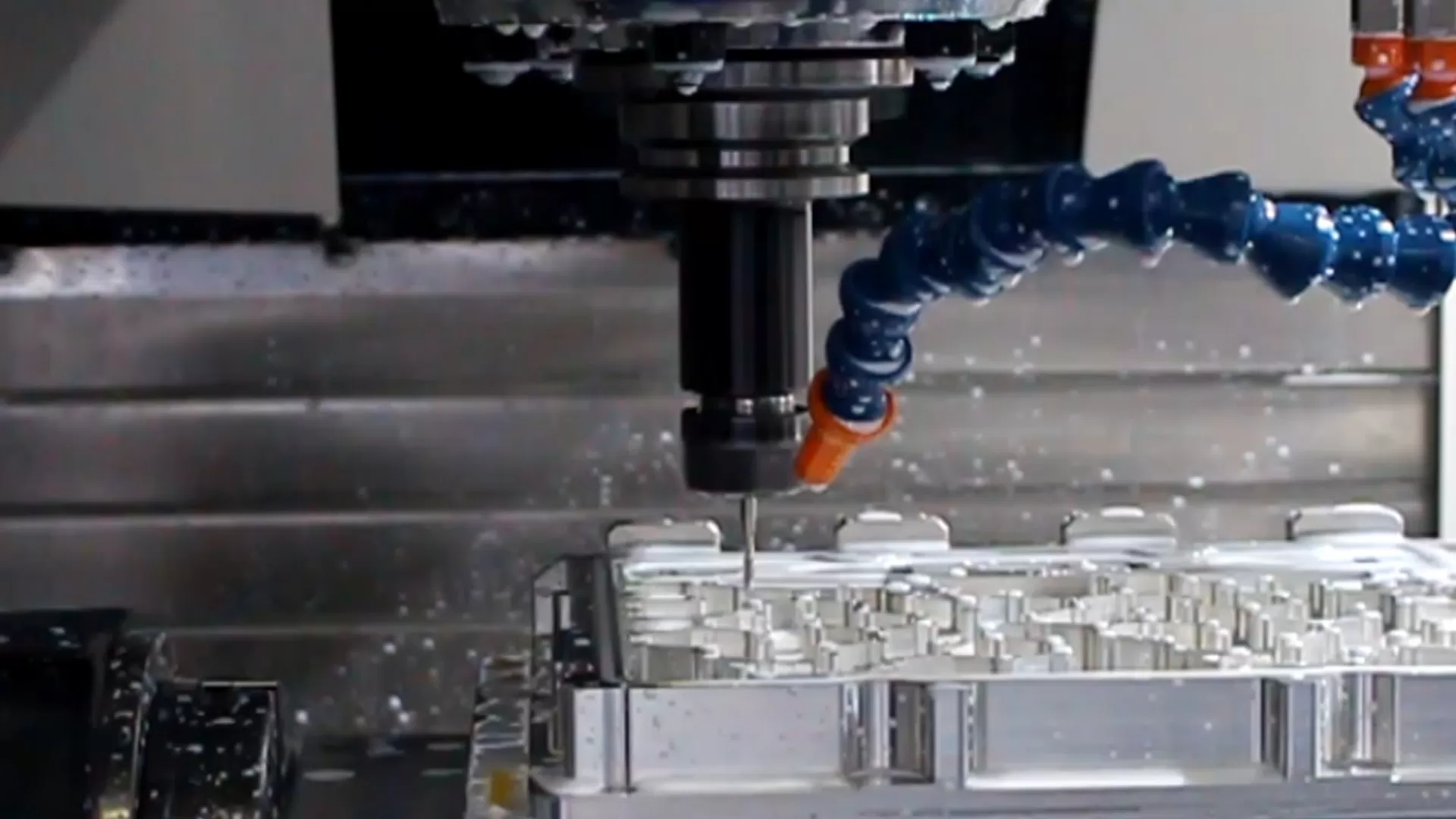 Процесті оңтайландыру арқылы CNC өңдеу тиімділігін қалай арттыруға болады