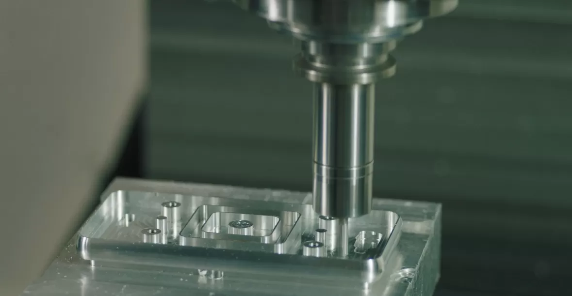 CNC бұрғылау және фрезерлеу орталықтары